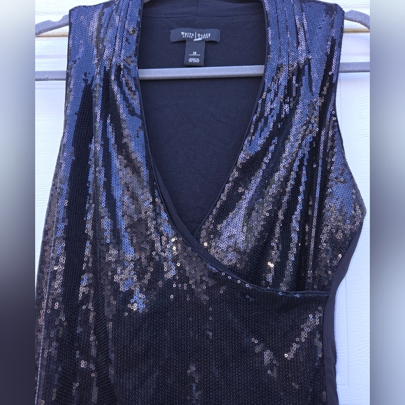 White House/ Black Market Black Sequin Sleeveless Top - Picture 4 of 5